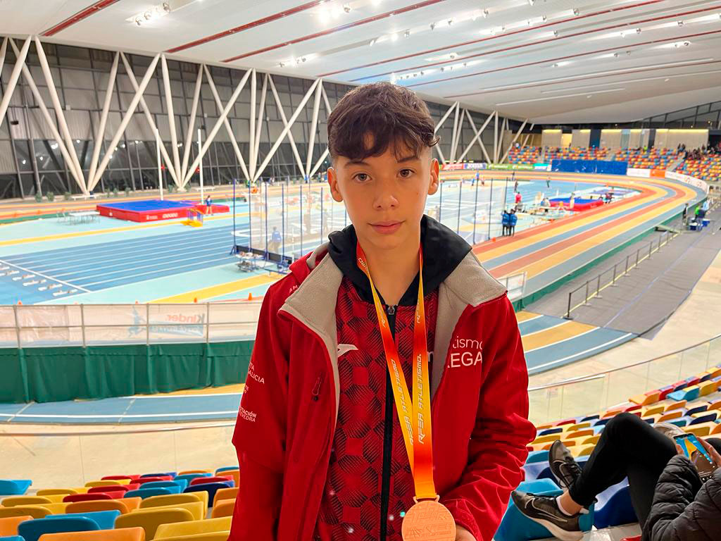 Parabéns ao atleta do club Trega Álex Sierpes polo seu bronce no Campionato de España Indoor sub16