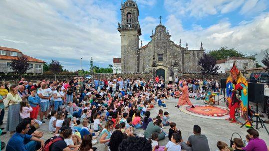 Tomiño réndese con grande éxito ao seu primeiro Festival de Maxia